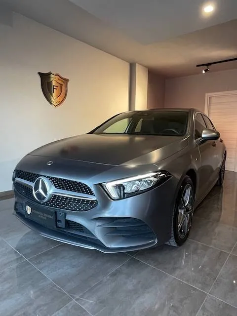 Mercedes A 250 e phev (eq-power) Premium auto - Immagine 1