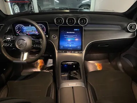Mercedes GLC 220 d AMG Premium 4matic auto - Immagine 4