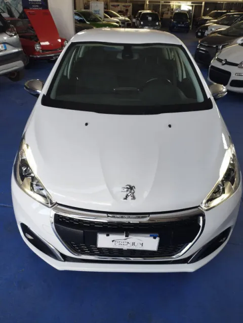 Peugeot 208 5p 1.6 bluehdi Allure 75cv - Immagine 8