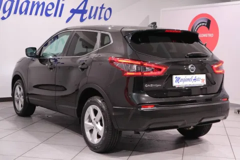 Nissan Qashqai 1.6 dci Business 2wd 130cv xtronic - Immagine 4