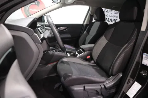 Nissan Qashqai 1.6 dci Business 2wd 130cv xtronic - Immagine 9