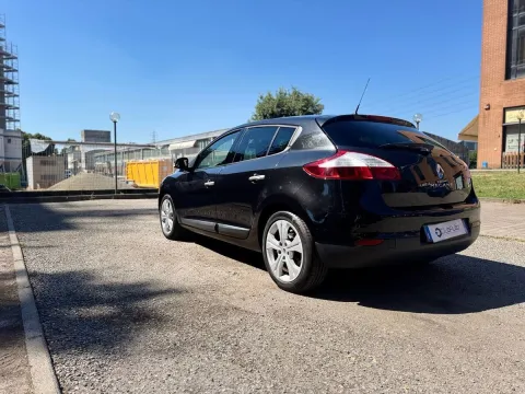 Renault Megane 1.6 16v Confort - Immagine 7