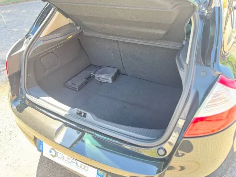Renault Megane 1.6 16v Confort - Immagine 18