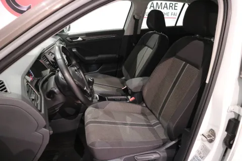 Volkswagen T-Roc 1.6 tdi Style - Immagine 9