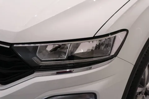 Volkswagen T-Roc 1.6 tdi Style - Immagine 27