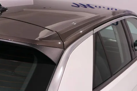 Volkswagen T-Roc 1.6 tdi Style - Immagine 30
