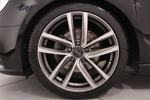 Audi A3 Sportback 30 1.6 tdi 116cv s-tronic - Immagine 32