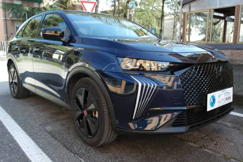 DS DS7 1.6 e-tense phev Performance Line+ 225cv auto - Immagine 8