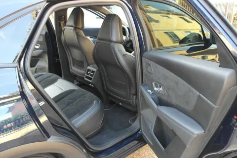 DS DS7 1.6 e-tense phev Performance Line+ 225cv auto - Immagine 14
