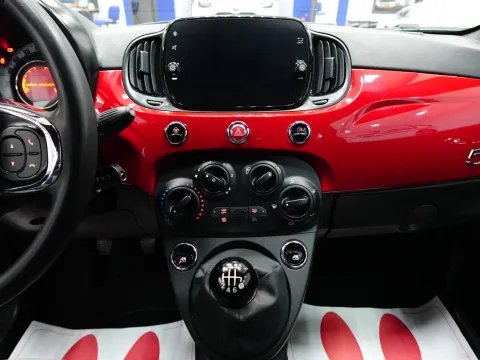 Fiat 500 1.0 hybrid Lounge 70cv - Immagine 16