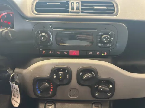Fiat Panda 1.2 easypower Lounge Gpl 69cv - Immagine 15