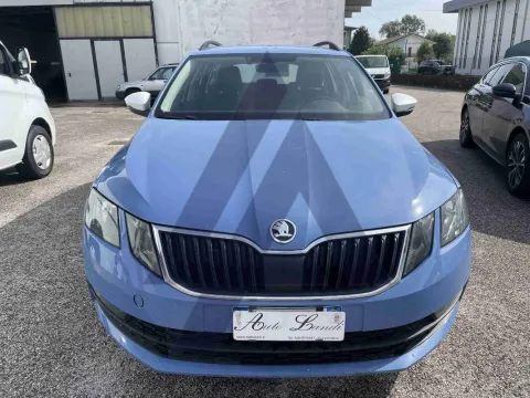 Skoda Octavia Wagon 2.0 tdi Ambition 150cv - Immagine 3