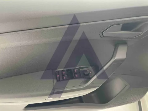 Seat Arona 1.0 tgi Xperience 90cv - Immagine 15