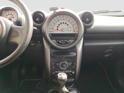 Mini Mini Countryman 1.6 Cooper D - Immagine 15