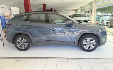 Hyundai Tucson 1.6 t-gdi 48V Xtech 2wd imt - Immagine 4