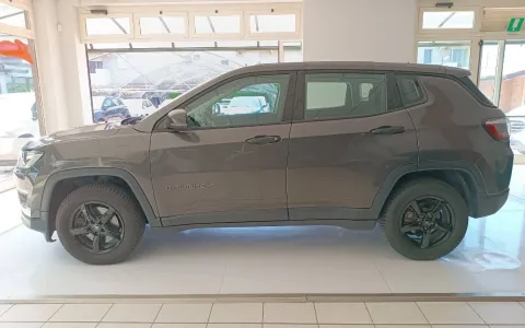 Jeep Compass 1.4 m-air Sport 2wd 140cv my19 - Immagine 8