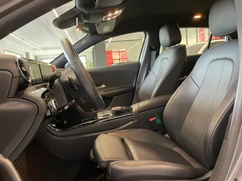 Mercedes A 180 d Executive auto - Immagine 9