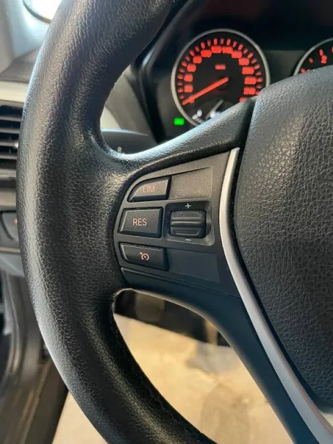 BMW 116d 5p Sport - Immagine 12