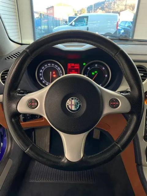 Alfa Romeo Brera 2.4 jtdm Sky Window 200cv - Immagine 22