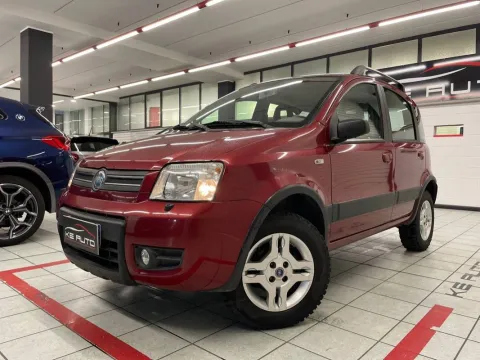 Fiat Panda 1.2 Climbing 4x4 - Immagine 1