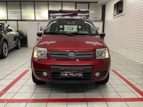 Fiat Panda 1.2 Climbing 4x4 - Immagine 2