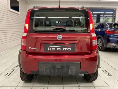 Fiat Panda 1.2 Climbing 4x4 - Immagine 7