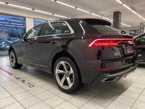 Audi Q8 50 3.0 tdi mhev Sport quattro tiptronic - Immagine 4