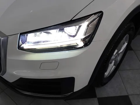 Audi Q2 30 1.6 tdi Business s-tronic my19 - Immagine 13