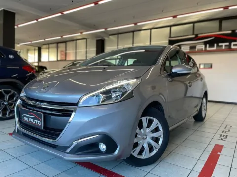 Peugeot 208 5p 1.2 puretech Active s&s 82cv neopatentati - Immagine 1