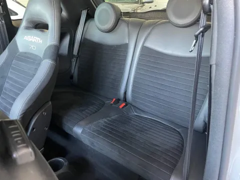 Abarth 595C 1.4 t-jet Competizione 180cv my19 - Immagine 11