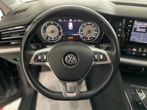 Volkswagen Touareg 3.0 V6 tdi Advanced 231cv tiptronic - Immagine 14