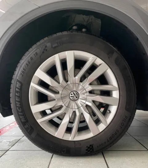 Volkswagen Touareg 3.0 V6 tdi Advanced 231cv tiptronic - Immagine 25