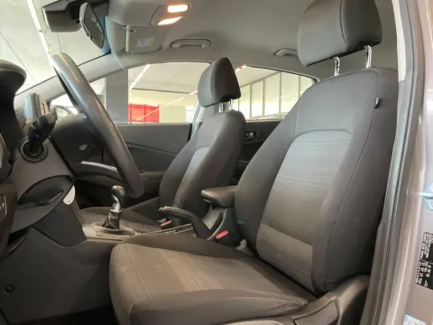 Hyundai Kona 1.0 t-gdi Classic 2wd 120cv - Immagine 9