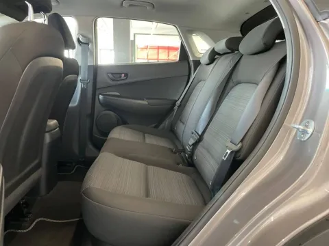 Hyundai Kona 1.0 t-gdi Classic 2wd 120cv - Immagine 10
