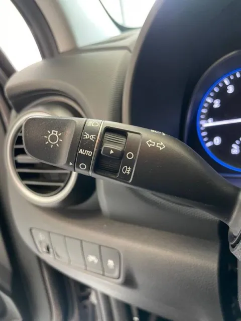 Hyundai Kona 1.0 t-gdi Classic 2wd 120cv - Immagine 17