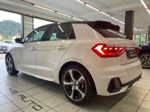 Audi A1 Sportback 30 1.0 tfsi S Line Edition 110cv - Immagine 6