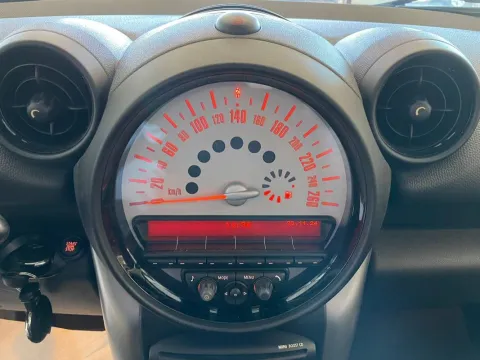 Mini Mini Countryman 1.6 One D - Immagine 13
