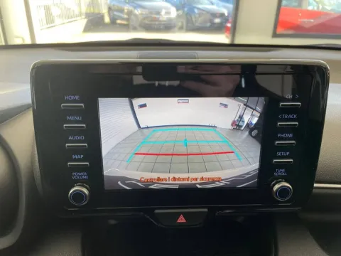 Toyota Yaris 1.5h Trend - Immagine 18