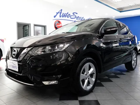 Nissan Qashqai 1.5 dci Business 110cv - Immagine 2