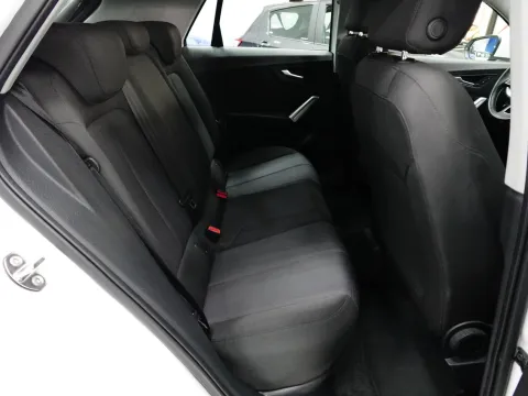 Audi Q2 30 1.6 tdi Business s-tronic my19 - Immagine 31