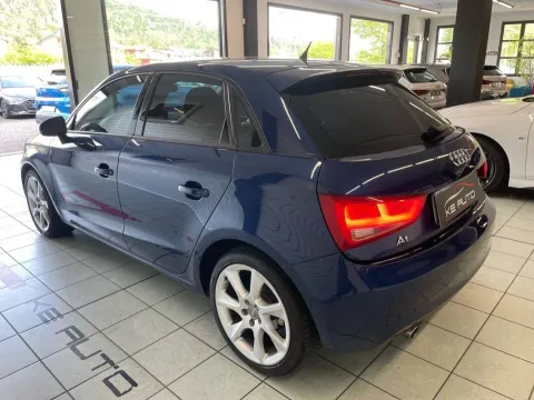 Audi A1 Sportback 1.6 tdi Ambition 105cv - Immagine 6