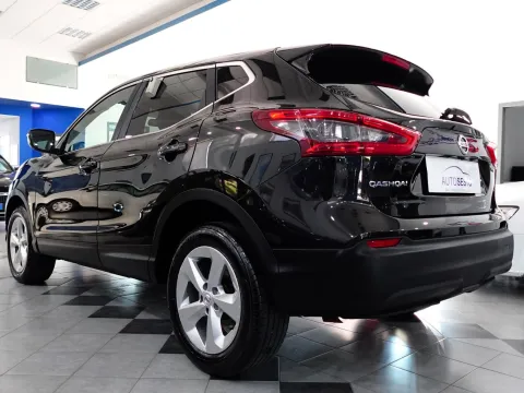Nissan Qashqai 1.5 dci Business 110cv - Immagine 5