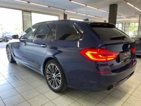 BMW 520d Touring Sport auto - Immagine 6