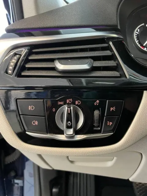 BMW 520d Touring Sport auto - Immagine 21