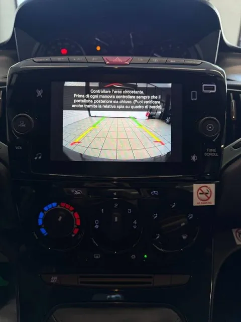 Lancia Ypsilon 1.0 firefly hybrid Silver s&s 70cv - Immagine 17