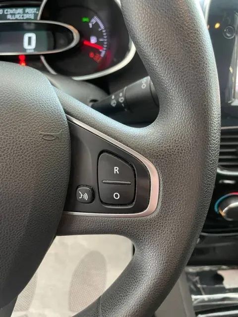 Renault Clio 1.5 dci energy Zen 90cv - Immagine 14