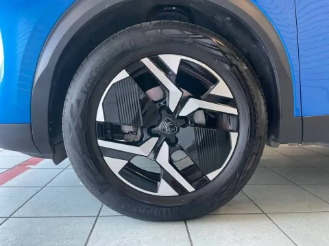 Peugeot 2008 1.2 puretech Allure s&s 100cv - Immagine 26
