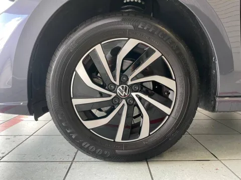 Volkswagen Polo 1.0 tsi Life 95cv - Immagine 24