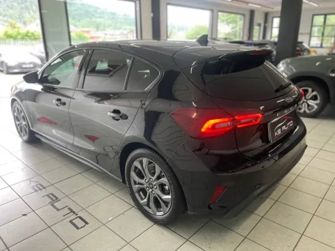 Ford Focus 1.0t ecoboost h ST-Line 125cv - Immagine 6