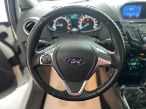 Ford Fiesta 5p 1.0 Titanium 80cv E6 - Immagine 7